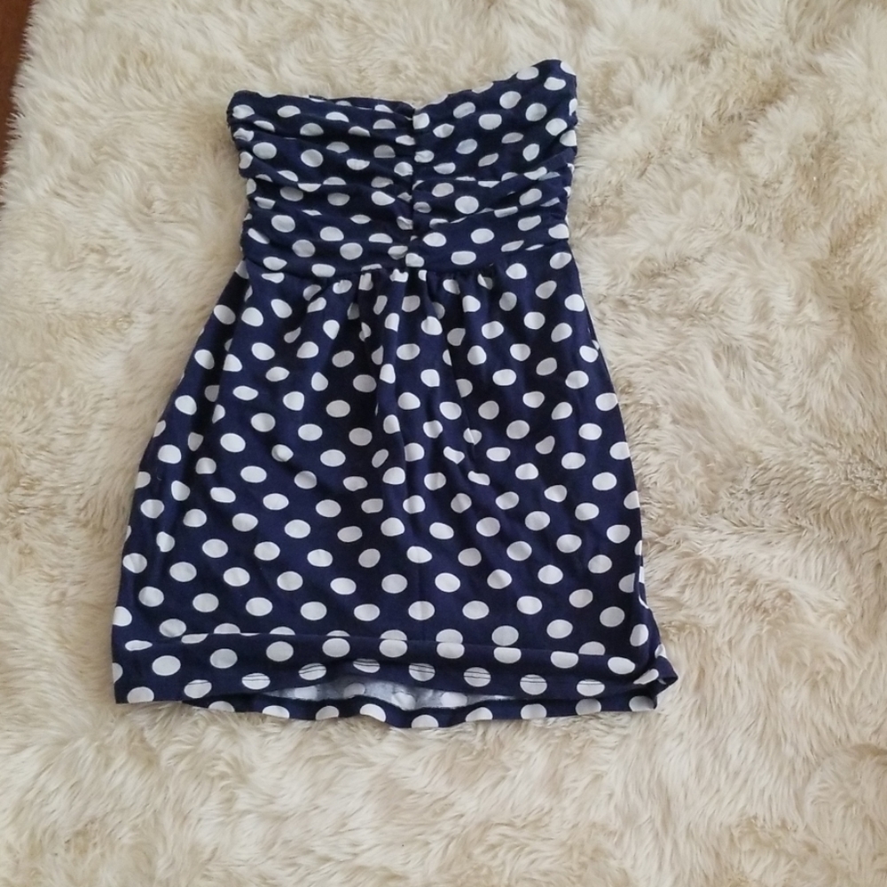 Polka dot strapless top